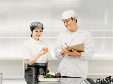 三楽病院　栄養科 「居酒屋のようなガヤガヤした雰囲気は苦手…」
そんな方はこの職場がピッタリ♪
提供時間や配膳する量が決まっているのも安心！