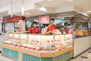 ≪友達同士での応募もOK≫
「1人じゃ不安…」
「友達と一緒なら思い出作りにもなりそう」
など、ぜひ一緒に始めてみては♪