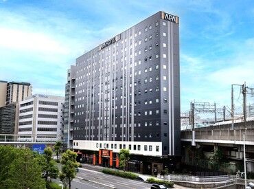 アパホテル（APA HOTEL）〈さいたま新都心駅西〉 ＼スキマ時間を有効活用／
高時給だから効率よく稼げる！
昇給/社保完備/正社員登用
…大手ならではの高待遇◎