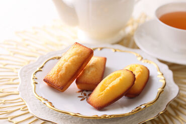 アンリ・シャルパンティエ博多大丸店 特別な資格や経験は必要なし！まずは“笑顔”これが一番大切♪あなたの笑顔でおいしいお菓子を届けてください！