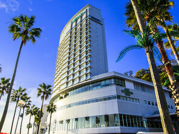 ATAMI BAY RESORT KORAKUEN　（熱海後楽園ホテル）　 ☆短期☆
7月18日～8月31日までのお仕事！
夏休みだけ勤務する大学生多数！
※イベント写真は過去実施したものです。
