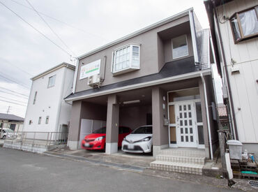 働きやすさも抜群！
スタッフの皆様が働きやすいように週1日からシフトも柔軟♪
年末年始やお盆はしっかりお休みです★

