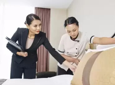 ホテル勤務が初めての方も歓迎！
先輩スタッフがイチから丁寧に教えます◎
まずはチェック項目を覚えるところからスタート！