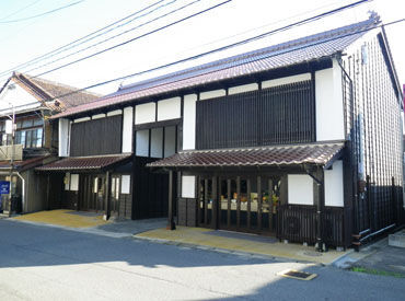 【藤原メセナ建設株式会社】
弊社では自然環境・文化を守り、
環境に配慮した事業活動をおこなっています。