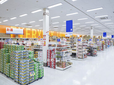 ミスターマックス 山口店【0422】 お仕事復帰も大歓迎◎
優しいスタッフが多いので、分からないことは丁寧にお教えします★