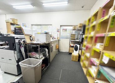 ≪オシャレ自由!≫
私服勤務OK!髪色・髪型・ピアスも自由♪