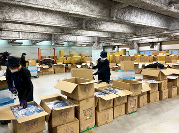 作業場では【完全空調(冷暖房)完備!】
倉庫作業で一番心配な「暑さ・寒さ」の
心配は一切いりません*