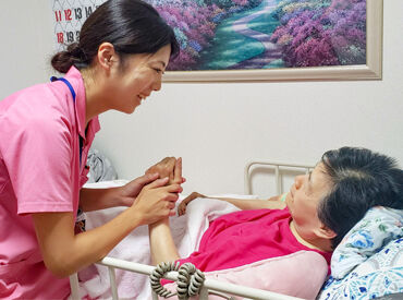 女性スタッフ多数活躍中♪
てきぱきとした仲間が多く、明るく助け合う雰囲気が魅力です★