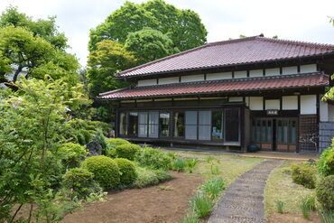 社員登用制度あり♪安定を目指すフリーターさんや
ゆくゆくは社員復帰したい主婦（夫）さんにも◎