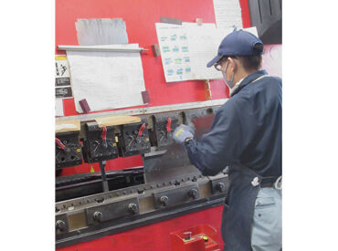 ユタカ産業有限会社 土日祝休みの週休二日制！
家族がいる方も安心して働けるのがいい◎
職場環境はお任せください！