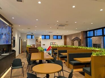 新築の建物内に新しくオープン！
ピカピカの空間で働けます♪