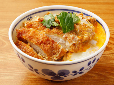 週1日~OK!Wワークも大歓迎です♪
幅広い年代が活躍しております!
お気軽にご応募ください!