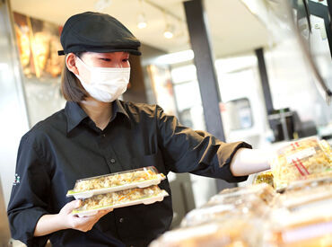 業務スーパー　戸田店 オープニングメンバー大募集中♪
何か分からない事があったらしっかりサポートするので何でも聞いてくださいね◎