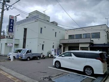 男女関係なく活躍できる新聞配達のオシゴト★
無理なく身体を動かして健康維持にも◎