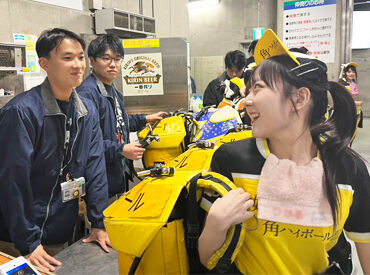 ＼毎年大人気★限定募集スタート／
頼れるマネージャー的存在◎
「良いペースだよ！」
声をかけながら売り子さんをサポート♪