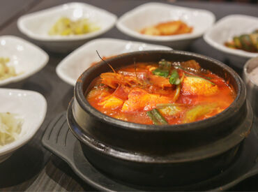 絶品まかないは無料で食べられます◎
韓国料理好きにはたまらない～！
※画像はイメージです。