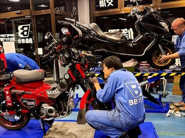 BB商会バイク洗車センター東京大田 ＜BB FACTORY（足立）＞
2024年12月にNEWオープン！
バイク通勤もOK（駐車場完備）
待遇・福利厚生も手厚いです＊