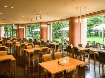 株式会社勝毎ホールディングス(勤務地：森のスパリゾート　北海道ホテル) 短時間だから家庭やWワークと両立可能！
幅広い年代が活躍してくれています♪