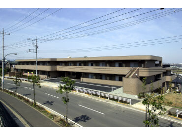 八王子ケアコミュニティそよ風 ＼正規フルタイム社員の募集です！／
30～50代を中心に、全世代のスタッフ在籍！
世代を超えて、自然と打ち解けられる職場です＊
