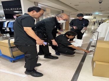 スタッフ同士の距離感も程よく、
オンとオフのメリハリをつけながら働けます！
入社後もすぐに馴染める職場環境ですよ☆
