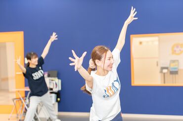 株式会社セイハダンスアカデミー プライムツリー赤池教室 入社後は、丁寧な研修制度をご用意！
業務の流れや指導のコツもしっかりと身につきます◎
ブランクがある方もご安心ください♪