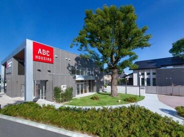  「最初はムリなく週2日から」
「慣れたらフルタイムで」など柔軟に対応！
フォロー体制も整っているのでご安心ください♪