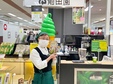 友だちとの応募歓迎！
一緒にアルバイトを始められるかも♪
楽しく働けるのも魅力のひとつです◎