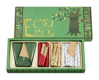 服装・髪色自由でオシャレもOK!
作業の関係上汚れてもいい服となりますが
自分らしくカジュアルなスタイルで勤務できます◎