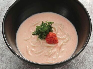 ≪絶品まかない200円★≫
お腹も心も満たされて、食費も節約♪
スタッフだけの嬉しい特典です!