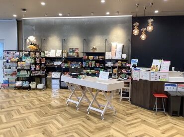 ≪初バイト歓迎！≫
みんな仲良く和気あいあい！
本当に働きやすいアットホームな環境です♪
≪勤務スタート日は希望でOK！≫
