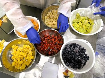 ＼9時～16時までで働きやすい／
ご家庭や私生活と両立できます♪
車通勤OK・交通費もしっかり支給します◎