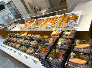 ＊オシャレもばっちり楽しめる◎＊
お仕事中の髪型・髪色は全部自由でOK♪
