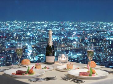 サンシャイン クルーズ・クルーズ　（池袋） 地上210m！池袋の絶景スカイレストラン*
モダンフレンチ×絶景空間で働いてみませんか?
【サンシャインクルーズ・クルーズ池袋】