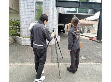 ジェイ・サーベイ株式会社 ＼未経験の方も大歓迎！／
最新の3D測量も学べる職場♪
スキルアップや正社員登用を目指す方も大歓迎です★