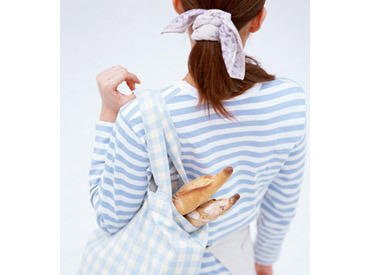 主婦やWワーク活躍中!!
昼間までor夕方からと働きやすい時間帯です。時短勤務もOK★