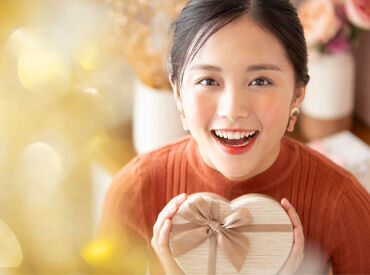 毎年、未経験スタートの方も多数活躍中!
<さらに>【高時給1400円】です!
来春の新生活シーズン前にしっかり稼げます!