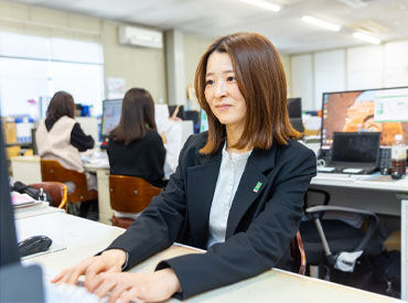 【 週3日～＆4時間～OK 】
土日祝休みでプライベートも充実！
都合に合わせてシフト調整できるから、定着率バツグン◎
