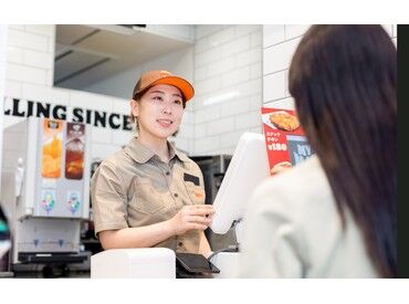 バーガーキング　ゆめタウンみゆき店　A4 ＼★高校生・大学生活躍中★／
プライベートもしっかり確保できます◎
先輩がしっかりフォローで安心♪
嬉しい社割あり！