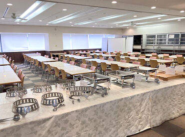 大阪アカデミア 未経験さん大歓迎★
調理業務が初めての方や
パートが久しぶりという方でもＯＫです！