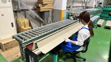 ＼男女共に活躍中！／
難しい作業はありません♪
まずはお気軽にご応募くださいね◎