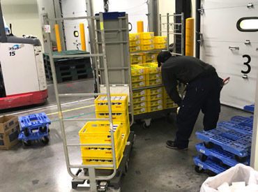 髪色・ネイル・自由！
現場では制服をお貸ししますので
通勤時の服装もあなたらしくでOK！
※軍手のみご用意ください◎