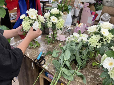 Wワークや副業にもぴったり!
学生さん、主婦(夫)の方も活躍中です♪