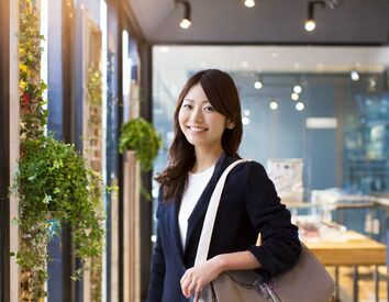 インパクトフィールド株式会社 ＼外資系たばこメーカーのルート営業／
★平日週5日勤務
★直行直帰
★レンタカー貸与 
★未経験OK
※画像はイメージです