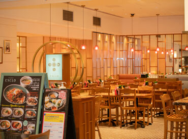 ベトナミーズ シクロ　日比谷 ＼有楽町・日比谷駅から歩いてすぐ！／
学校帰りやWワークの合間にも通いやすい★
お仕事はイチから丁寧に教えます♪