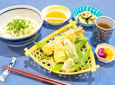 ▼公的企業認定
・広島県働き方改革実践企業
・ホワイト企業認定
・介護職員の働きやすい職場環境づくり
　厚生労働大臣表彰など