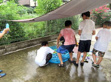 【正規雇用の募集も行っております!】
子ども達の成長を実感できるお仕事♪
ご興味ある方は是非、お問合せ下さい。