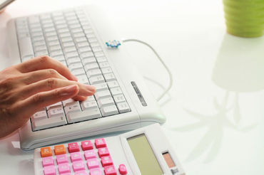 株式会社ジーフット　　イーコマース幸手事務所スタッフ ＼無料送迎バスあり！／
スキルを活かして事務のお仕事♪
お得なシューズの割引あり!!