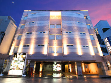 HOTEL LE ROI (ロイ) ≪"葉山ホテルグループ"で安定雇用≫
給与、福利厚生も充実☆
*毎年昇給実績あり
*賞与年2回※規定あり
*売上達成で商品券付与