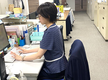 ずっと座りっぱなしではないので、常に飽きずに作業を進められます！
実はそこがメリットと思っているスタッフもいます♪