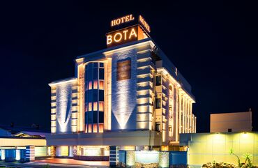 HOTEL BOTA（ホテルボタ） 豊橋でお仕事探し中の方は必見！
車・バイク・自転車通勤OK◎
無料駐車場も完備だから、通勤ラクラクで働けます♪